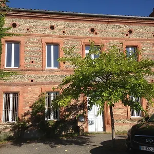 Bed & Breakfast Gentil'home - Toulouse Prestige, Fenouillet (Haute-Garonne)